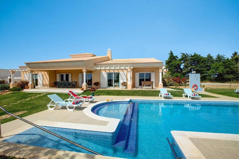 Villa Viana by Villa Plus - image 29