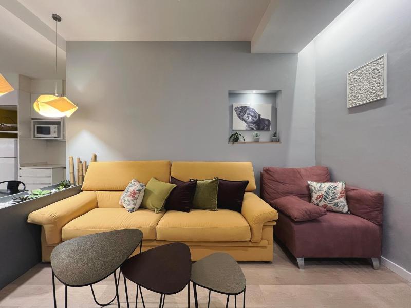 Stay U-nique Apartments Sants - image 6