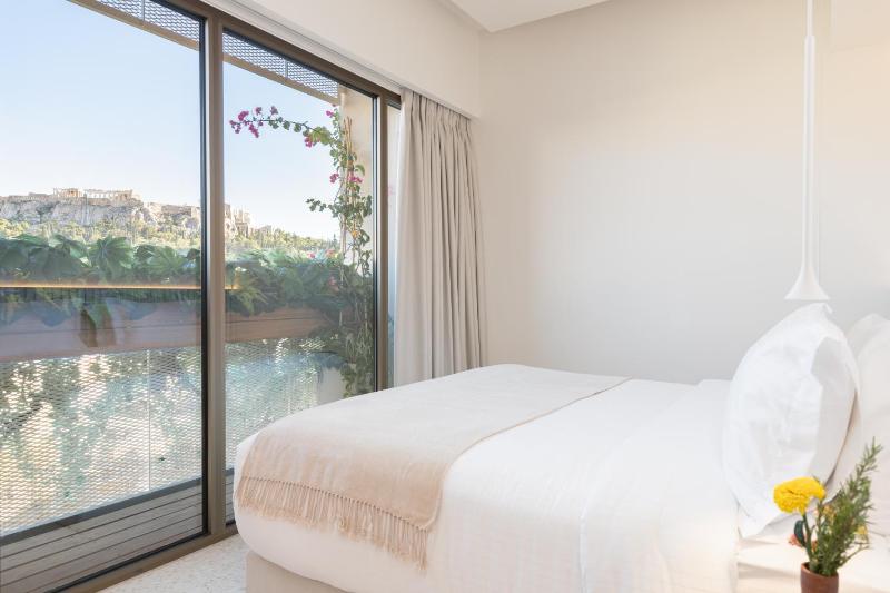 Premium Double Acropolis View image 1