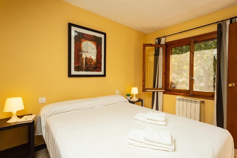 Apartment (3-4 Adults) image 1