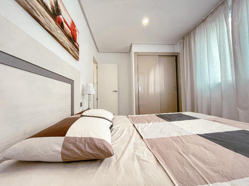 3 Bedroom Ocean Garden Apartment Heated Pool & Parking PP207 - image 24