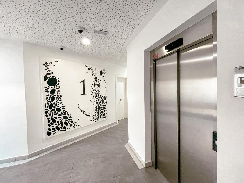 3 Bedroom Ocean Garden Apartment Heated Pool & Parking PP207 - image 23
