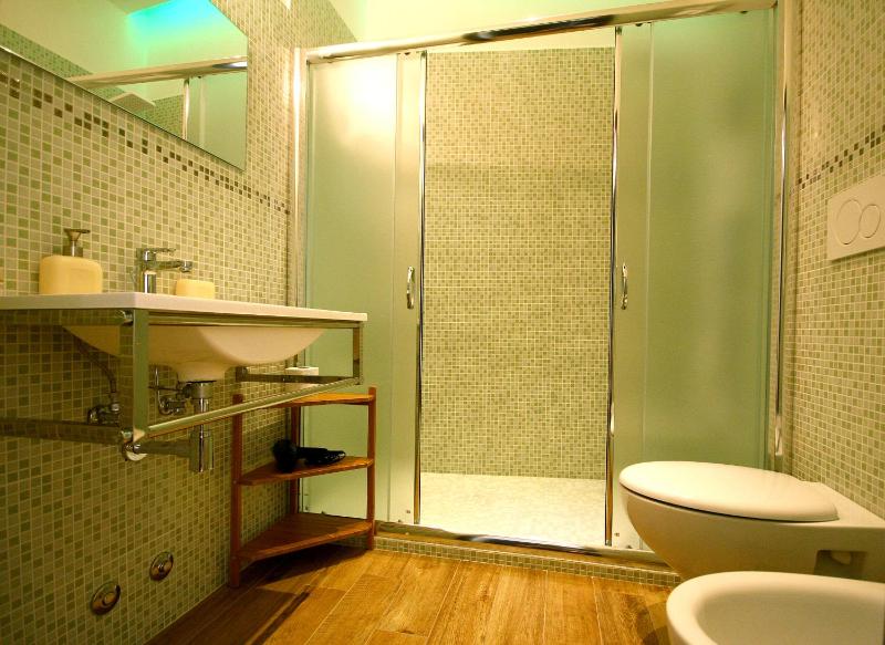 Deluxe Triple Room image 1