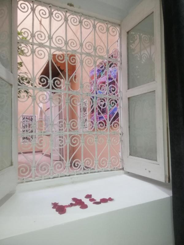 Hostel Laksour - image 12