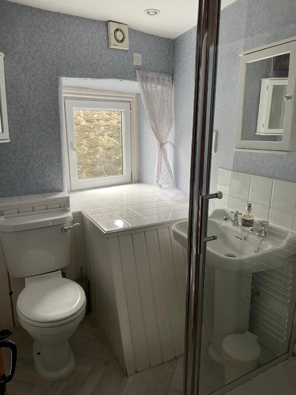 Two-Bedroom Cottage image 2
