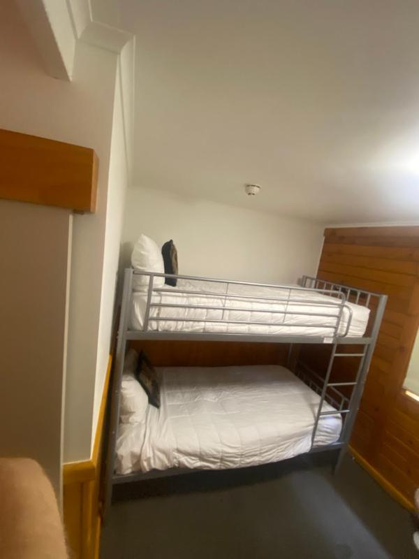 Lakefront Lodge Taupo - image 12