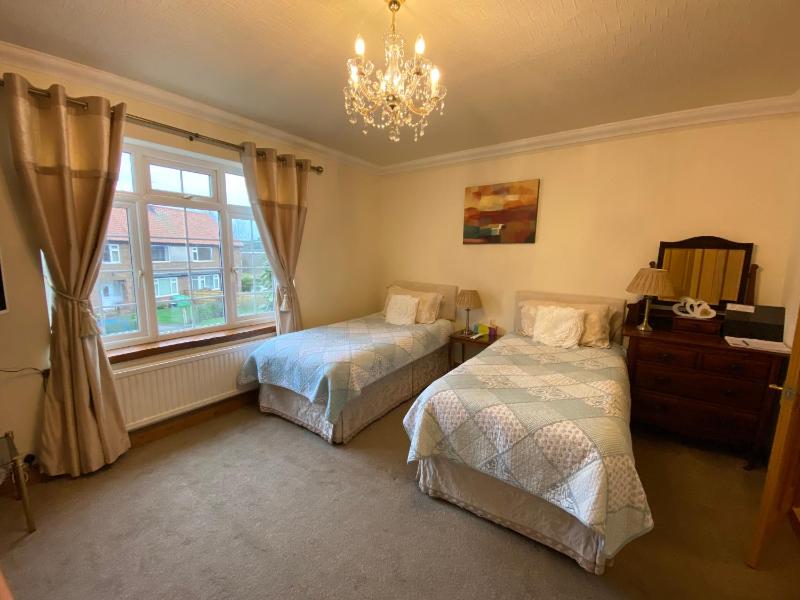 One-Bedroom Cottage image 2