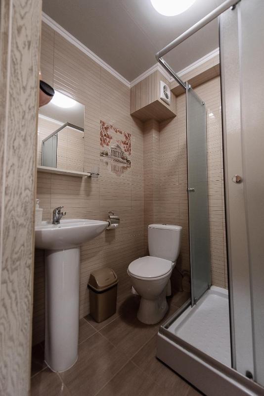 Deluxe Double or Twin Room image 4