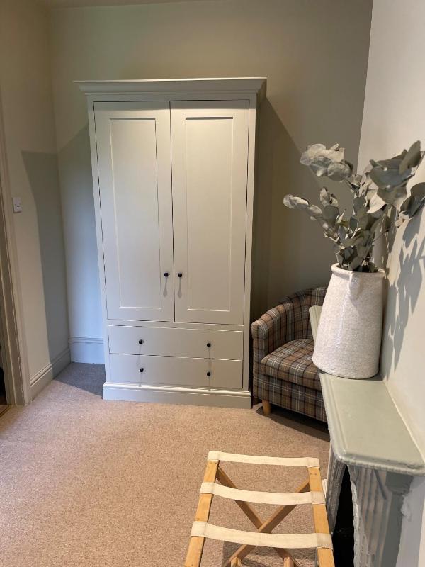 Twin Room Ensuite image 1