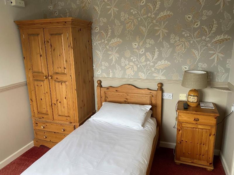 Single Room image 1