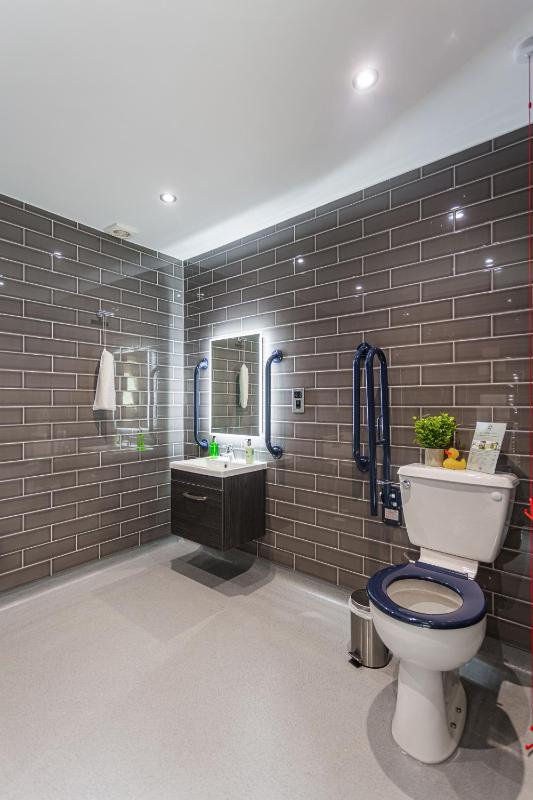 Double Room - Disability Access image 2