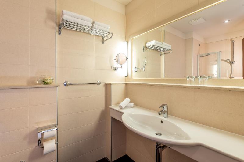 Hotel Plaža - image 33