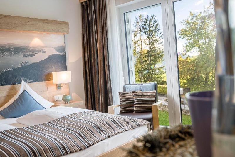 Standard Double Room image 1
