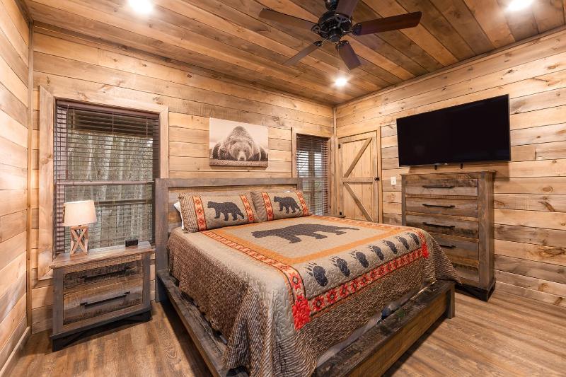 The Gathering Place cabin - image 19