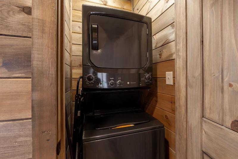 The Gathering Place cabin - image 3