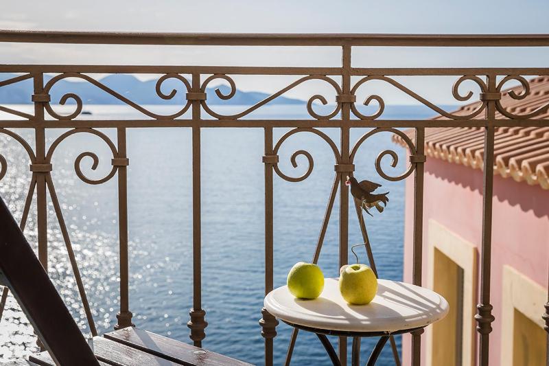 Suite with Balcony image 4