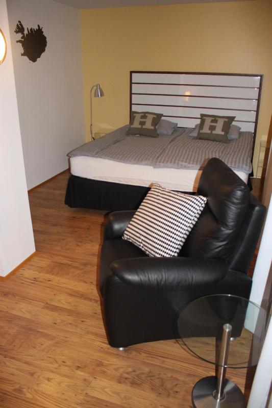Double or Twin Room image 4