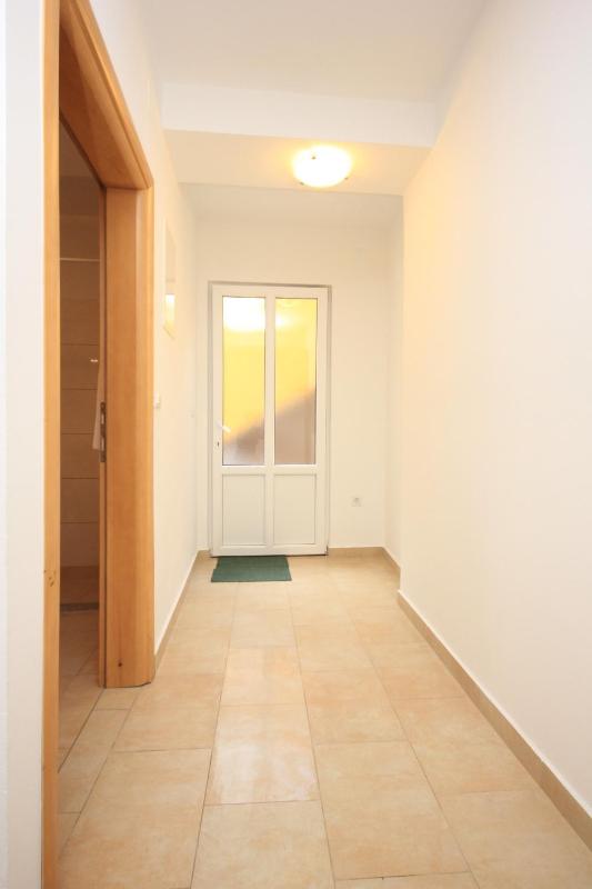 One-Bedroom Apartment with Terrace image 2