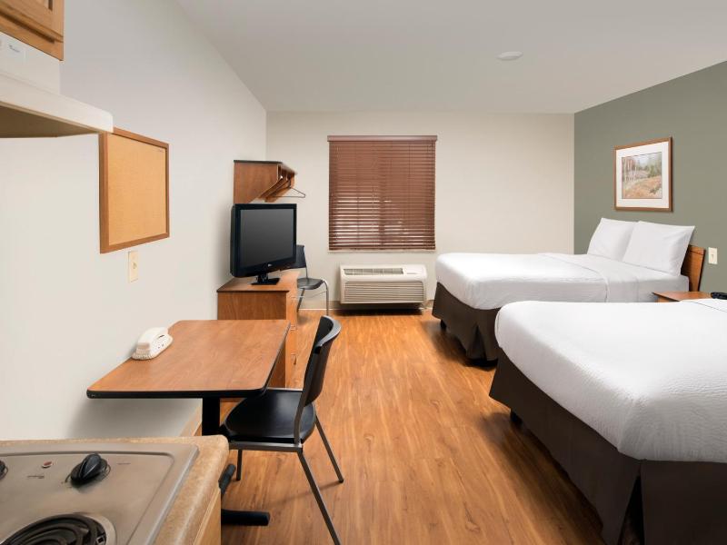Double Room with Two Double Beds - Non-Smoking image 3