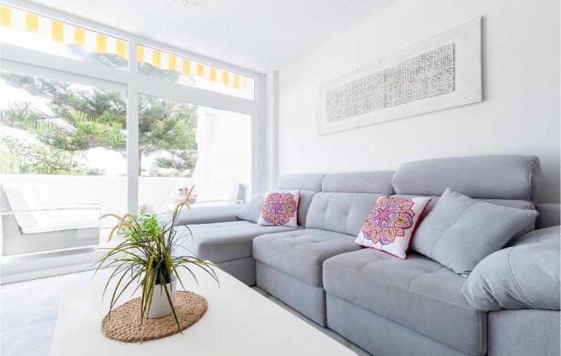 Beach Front Home In Benalmádena With Sauna - image 12