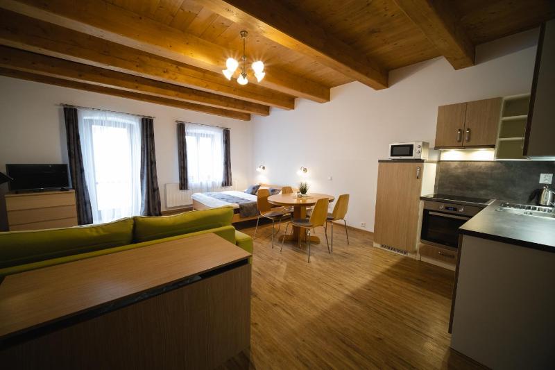 Apartment with Terrace image 3
