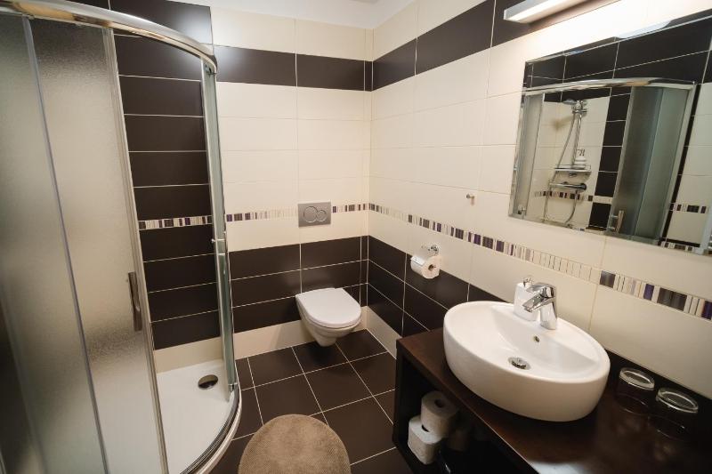 Apartment image 2