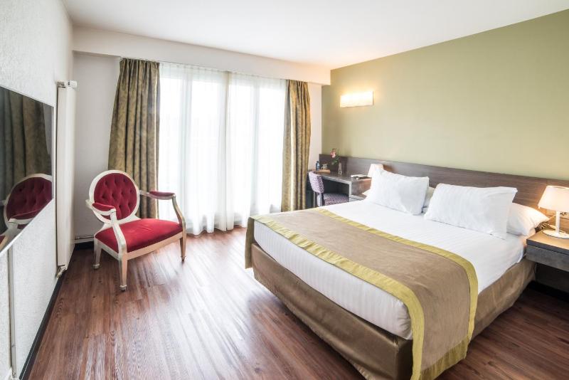 Superior Double Room with Terrace image 1