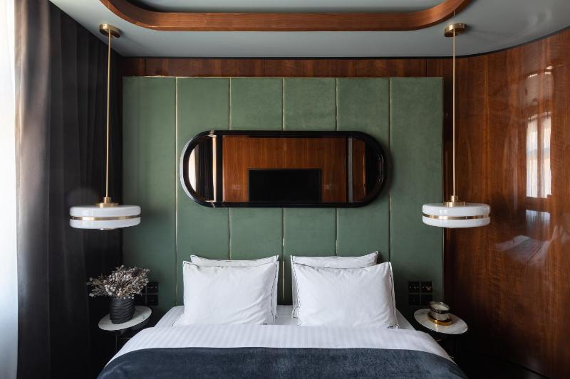 Presidential Suite image 3