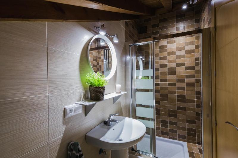 Studio Apartment without lift  image 3