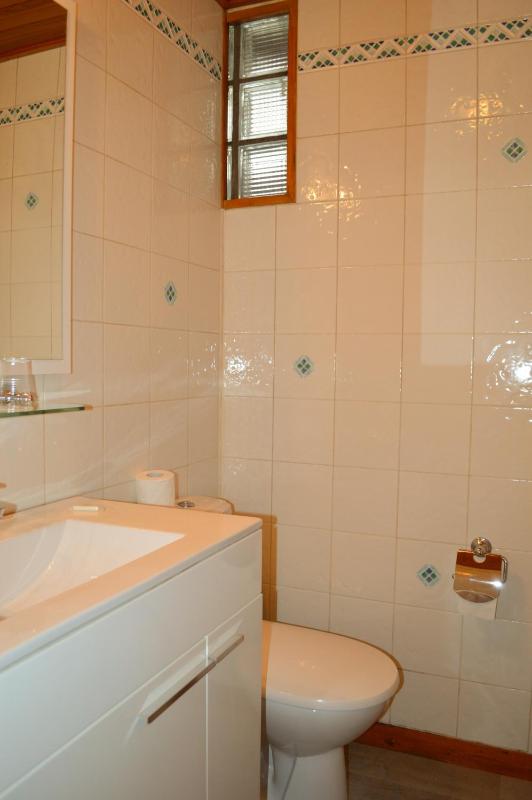 Standard Twin Room First Floor image 2