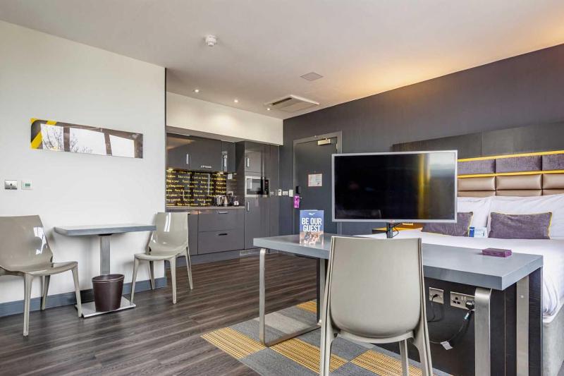 Family Grande Studio image 4