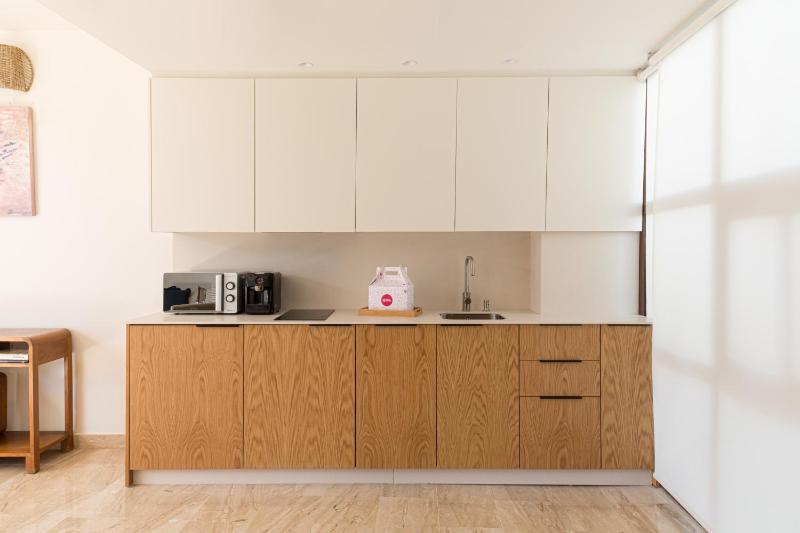 Puerta Catedral Apartments - image 4