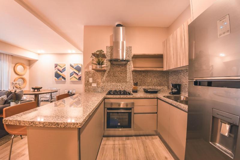 Fully Serviced Apartment at Regatta Living - 2C - image 6
