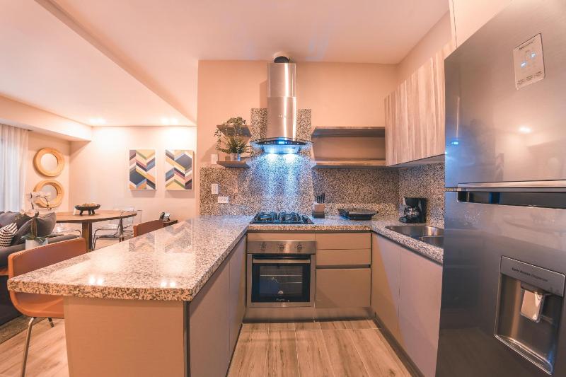 Fully Serviced Apartment at Regatta Living - 2C - image 15
