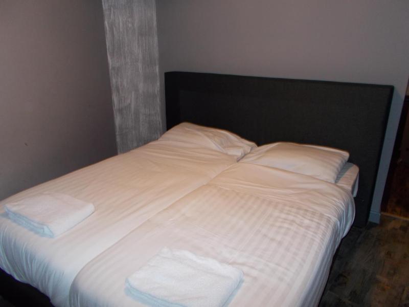 Urban City Centre Hostel - image 5