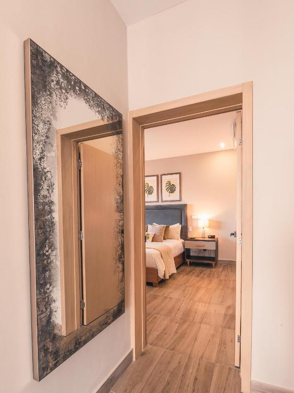 Fully Serviced Apartment at Regatta Living - 3B - image 9