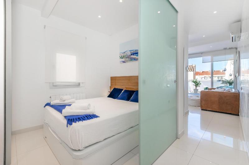 Beach penthouse Sitges Rentals - image 9