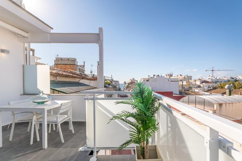 Beach penthouse Sitges Rentals - image 2