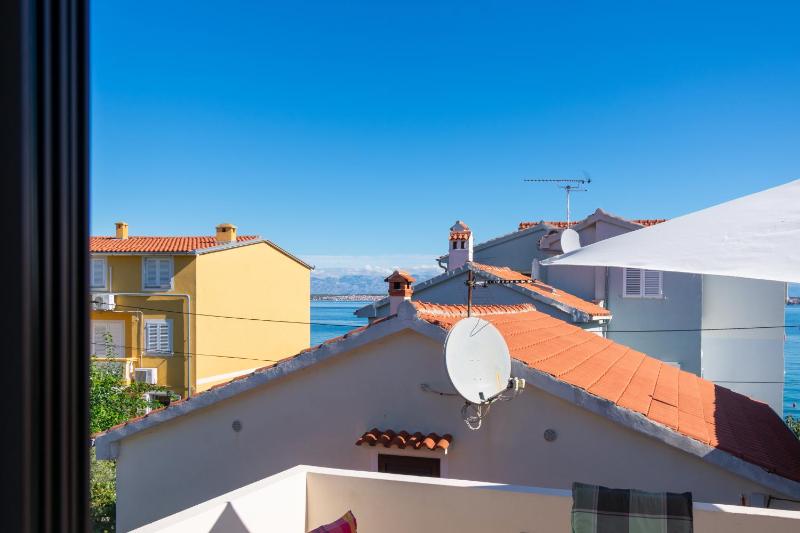 Two-Bedroom Apartment with Terrace and Sea View image 3