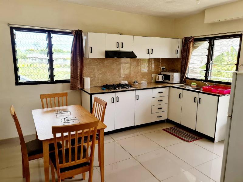 Masters 2 Bedroom Apartment Westfield - image 15