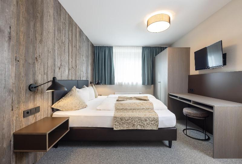 Two-Bedroom Apartment image 4