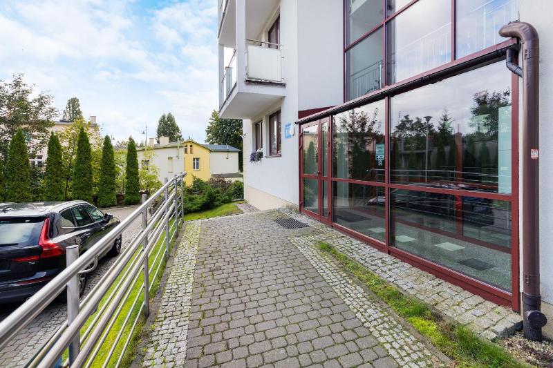 Apartamenty Zatoka Górny Sopot by Noclegi Renters - image 14