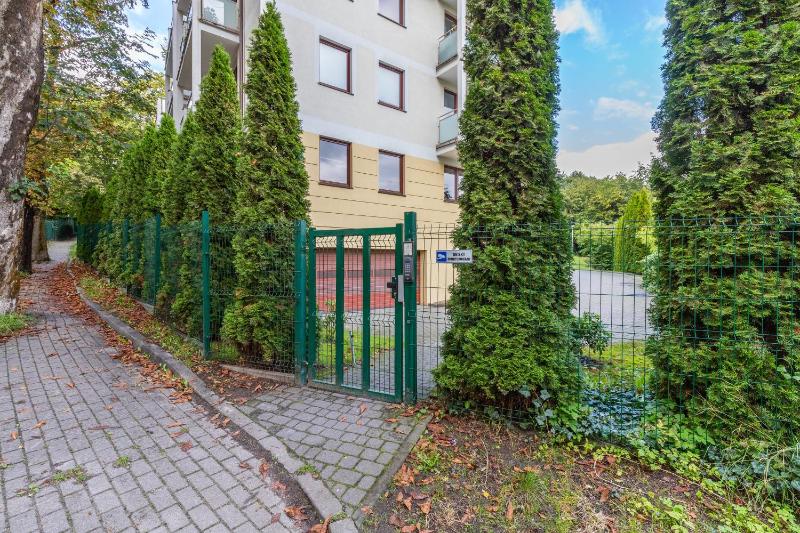 Apartamenty Zatoka Górny Sopot by Noclegi Renters - image 6