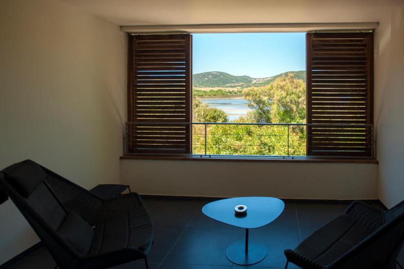 Standard Room - Lagoon side  image 3
