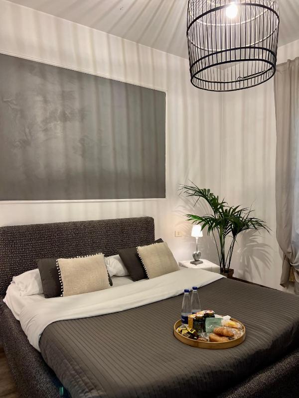 Standard Double Room image 4