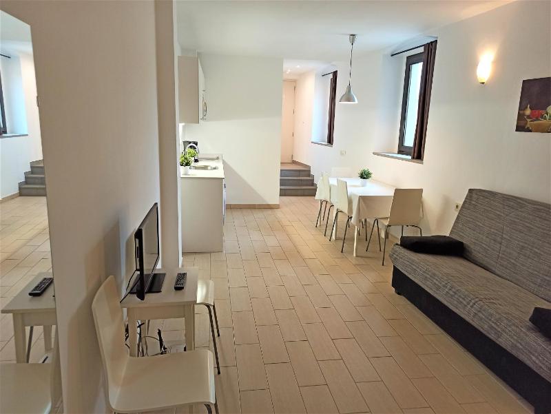 Apartaments Fonda Comerç - image 7