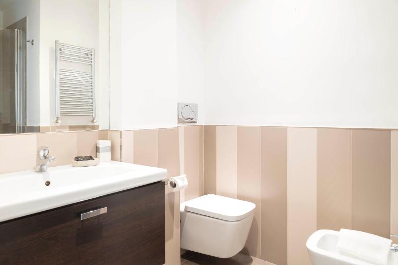 Penthouse Apartment - Piazza Santo Stefano 5 image 4