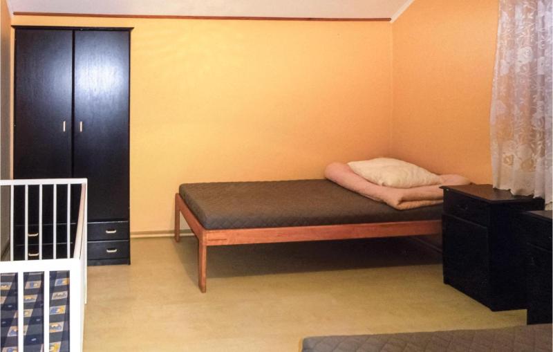 Four-Bedroom Holiday Home image 4