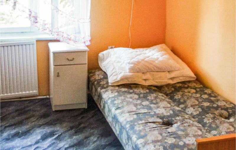 Four-Bedroom Holiday Home image 4