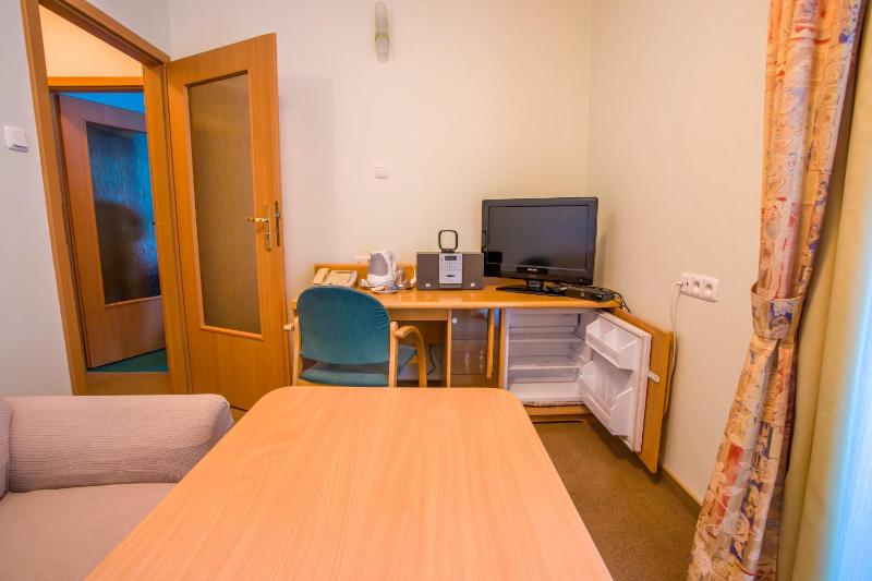 Apartment with Terrace image 3
